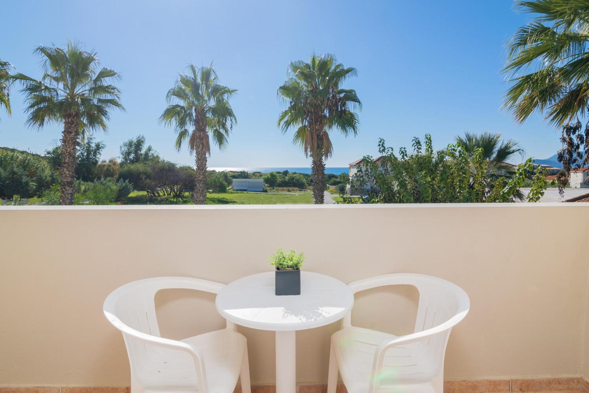 Cavo D'Oro All Inclusive Resort Kalamákion Exteriér fotografie